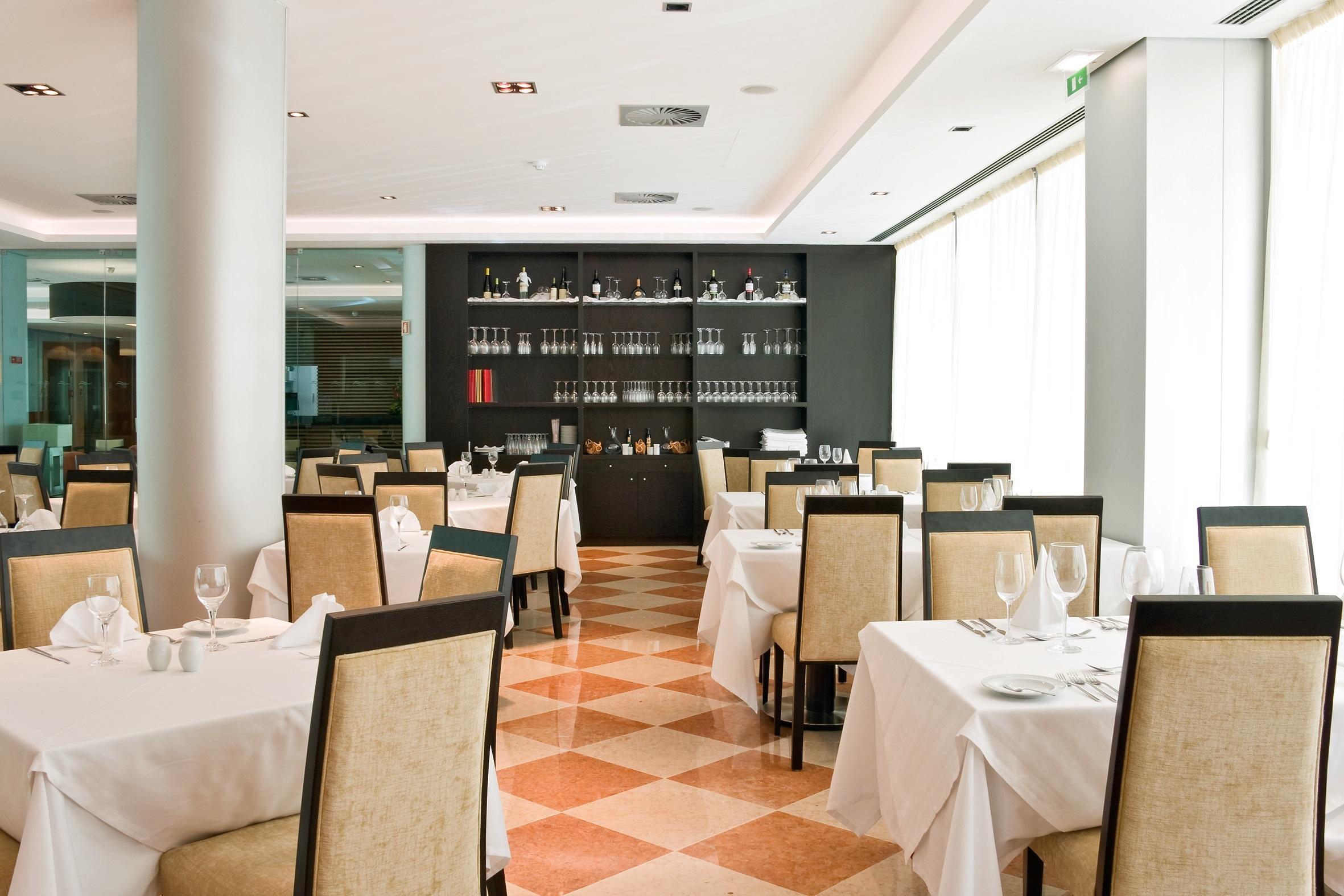 Monte Gordo Hotel Apartamentos & Spa ภายนอก รูปภาพ