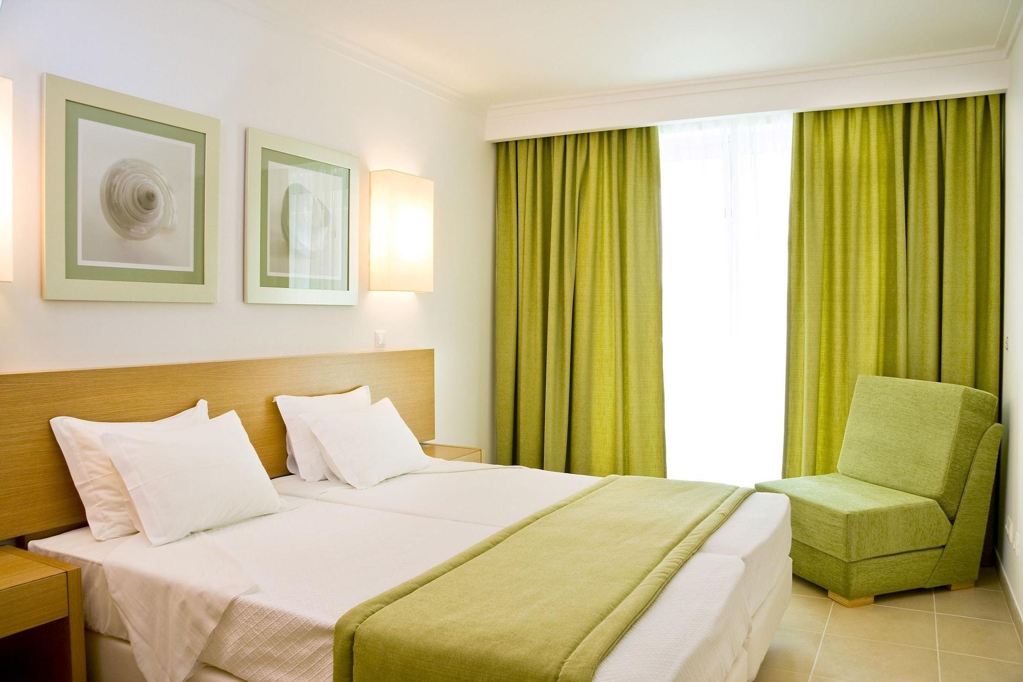Monte Gordo Hotel Apartamentos & Spa ภายนอก รูปภาพ