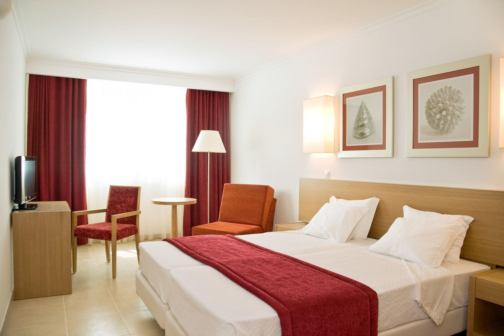 Monte Gordo Hotel Apartamentos & Spa ภายนอก รูปภาพ